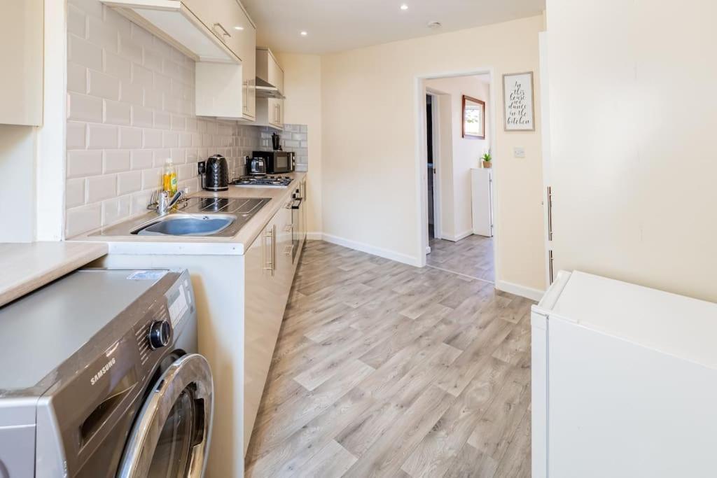 The Hideaway Villa Cleveleys Exterior photo